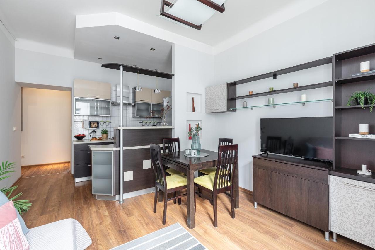 Superapart Tarchominska Apt 24 Apartman Varsó Kültér fotó